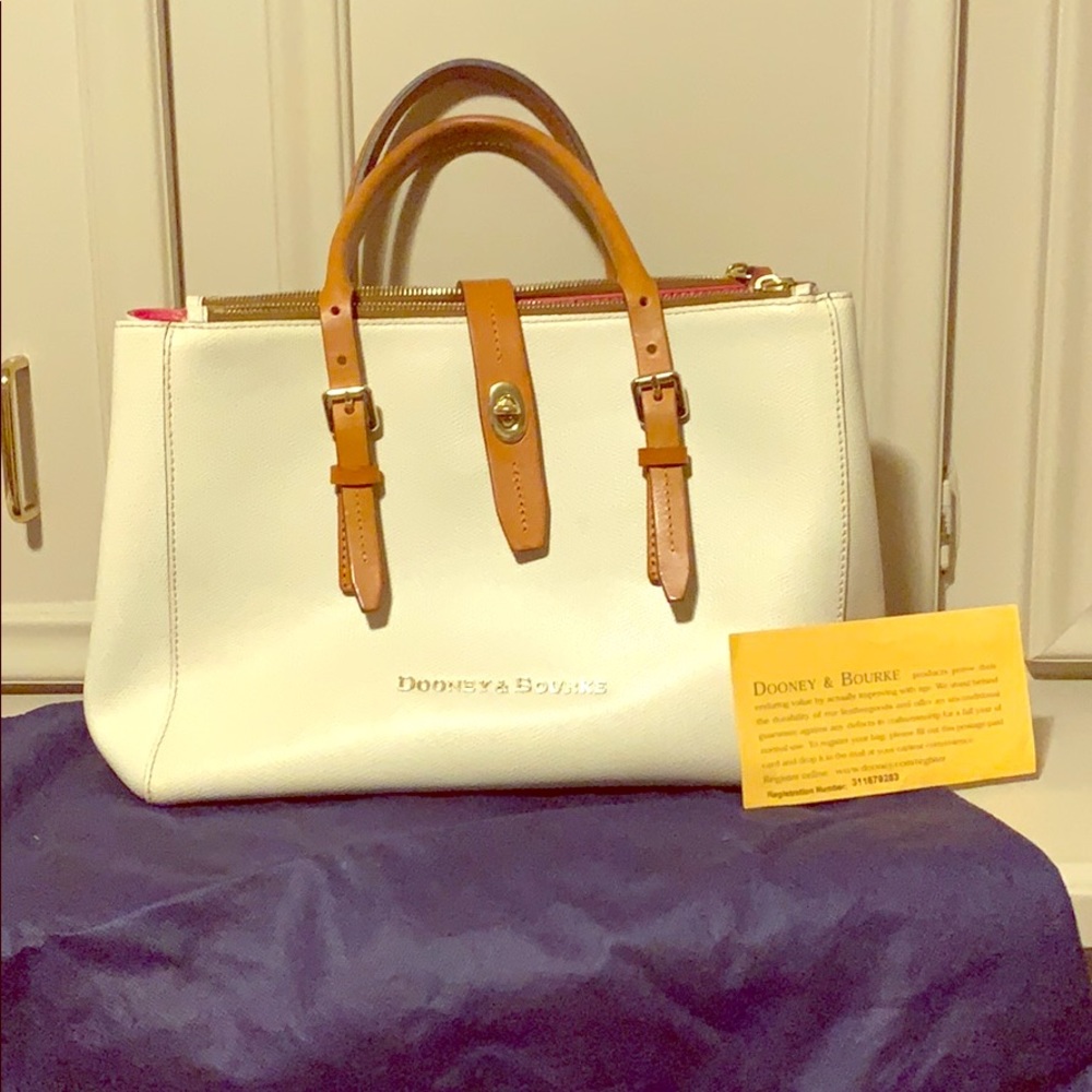 Dooney & Bourke